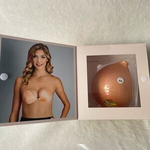 Nubra seamless push up backless strapless bra A cup New in box